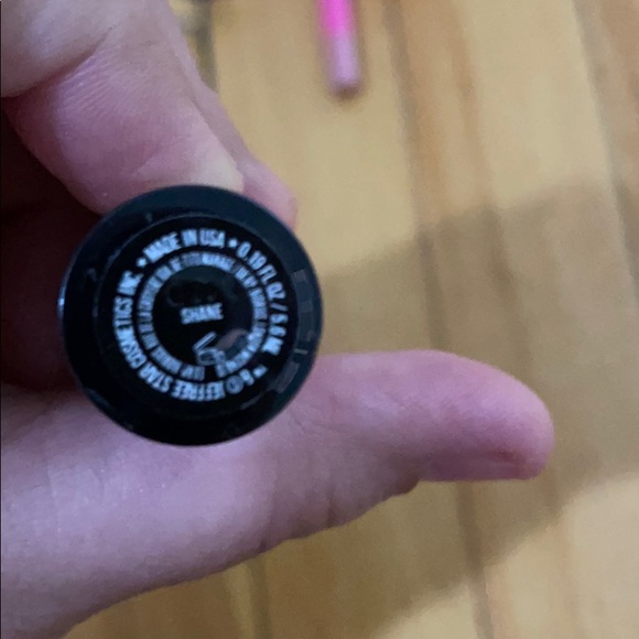 JEFFREE STAR COSMETICS
Velour Liquid Lipstick - Picture 6 of 6